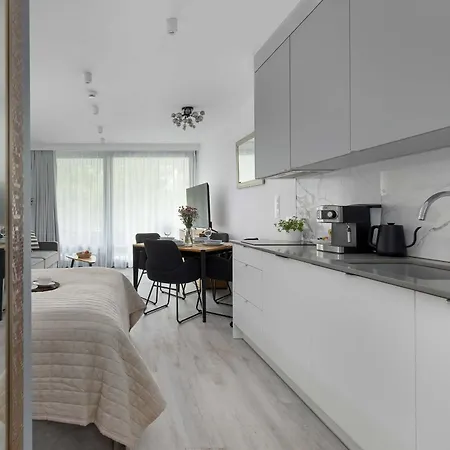 Sea&lake Mielno Unique For A Family By The Sea Balcony & Parking By Renters