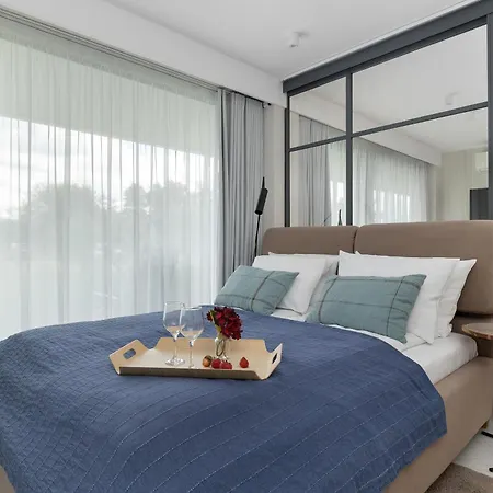 Sea&lake Unique For A Family By The Sea With Parking By Renters ميلنو