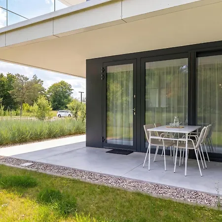 Sea&lake Unique For A Family By The Sea With Parking By Renters *